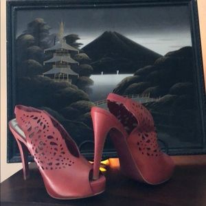 Paris Hilton Red platform sling